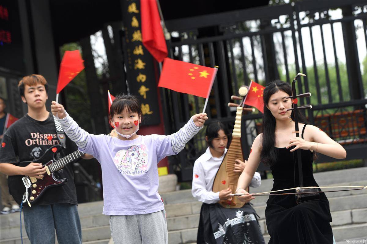 哪个平台有绑卡的信息